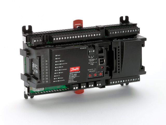 AK-PC 782A Pack Controller